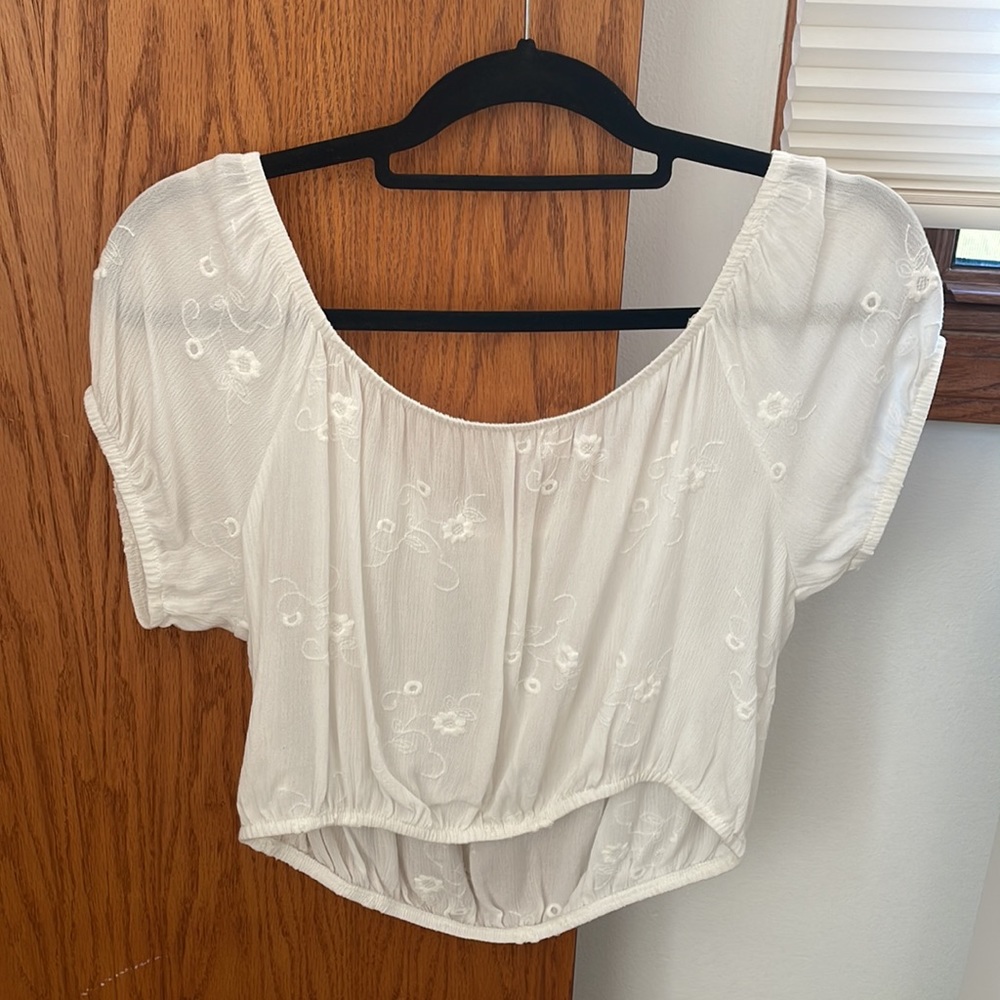 Barley Worn La Hearts White With Lace Flowers Blouse Women’s Large